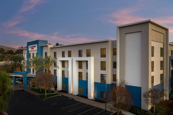 SpringHill Suites by Marriott Corona Riverside image 1